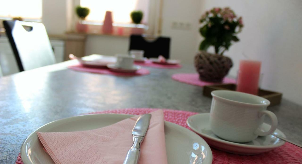 Gastehaus Thoma Apartment Breisach ภายนอก รูปภาพ